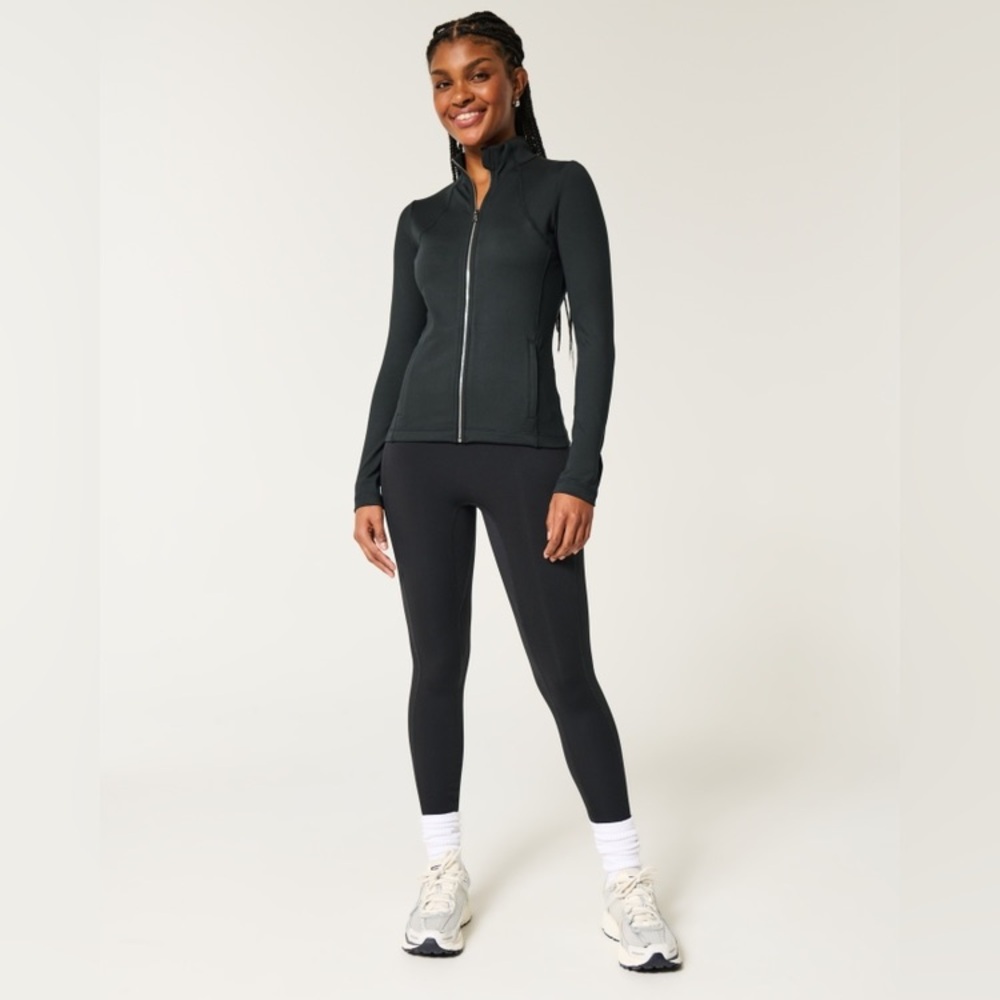 NWT Hollister Gilly Hicks Active Recharge Zip Up Jacket Activewear Workout SZ L - Picture 2 of 6